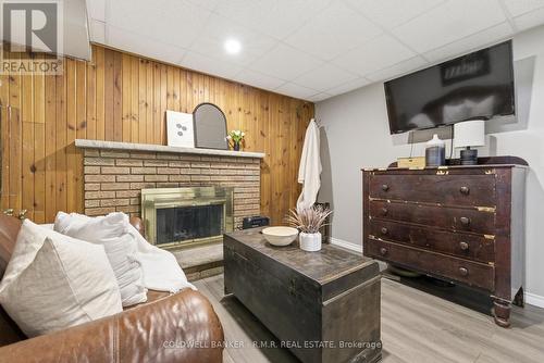 11 Beecroft Court, Whitby (Lynde Creek), ON - Indoor With Fireplace