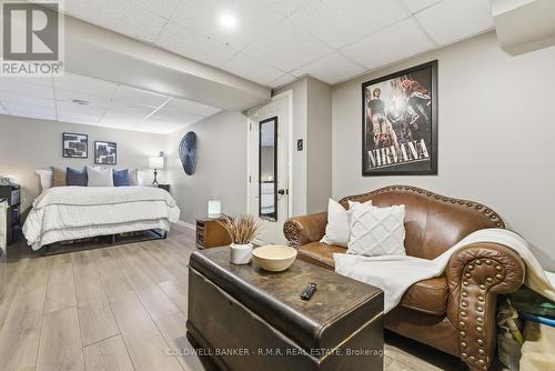 11 Beecroft Court, Whitby (Lynde Creek), ON - Indoor