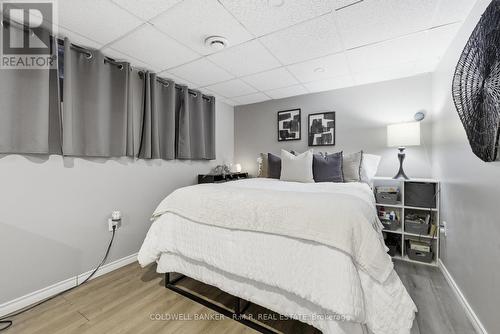 11 Beecroft Court, Whitby (Lynde Creek), ON - Indoor Photo Showing Bedroom
