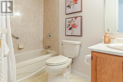 30 - 36 Champlain Crescent, Peterborough (Northcrest Ward 5), ON - Indoor Photo Showing Bathroom