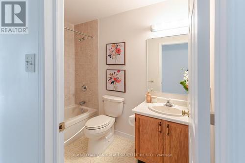 30 - 36 Champlain Crescent, Peterborough (Northcrest Ward 5), ON - Indoor Photo Showing Bathroom