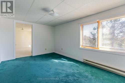 30 - 36 Champlain Crescent, Peterborough (Northcrest Ward 5), ON - Indoor Photo Showing Other Room
