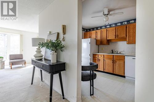 30 - 36 Champlain Crescent, Peterborough (Northcrest Ward 5), ON - Indoor