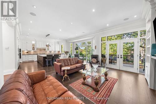 352 Patricia Avenue, Toronto, ON - Indoor Photo Showing Living Room