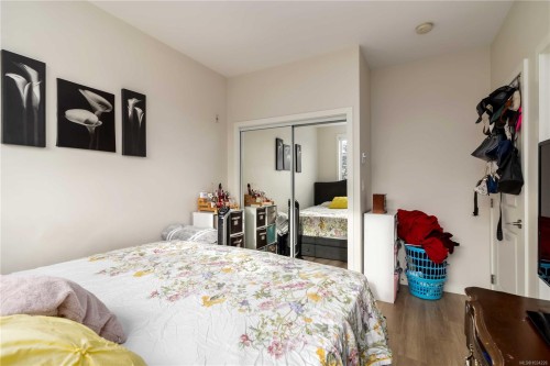 202-815 Orono Ave, Langford, BC - Indoor Photo Showing Bedroom