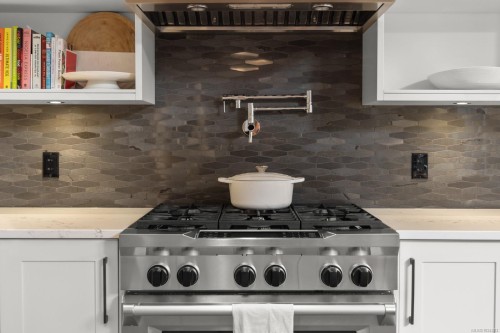 2149 Champions Way, Langford, BC 