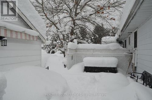 46 Paget Street, Sundridge, ON - Outdoor