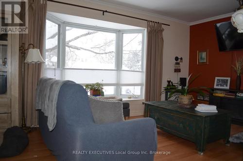 46 Paget Street, Sundridge, ON - Indoor