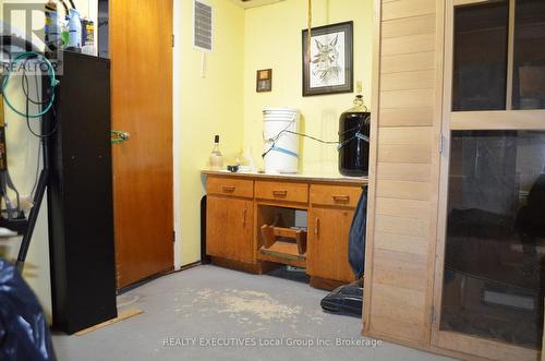 46 Paget Street, Sundridge, ON - Indoor