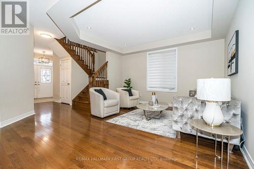 49 Bignell Crescent, Ajax, ON - Indoor Photo Showing Living Room