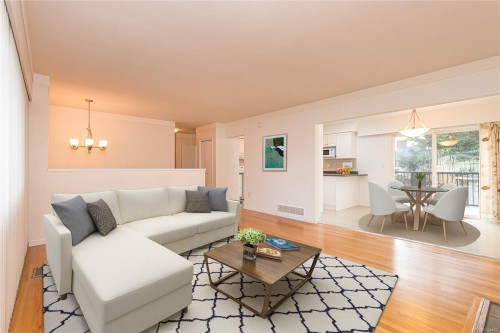 1697 Cedarwood Close, Saanich, BC 