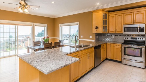 6529 Raven Rd, Nanaimo, BC 