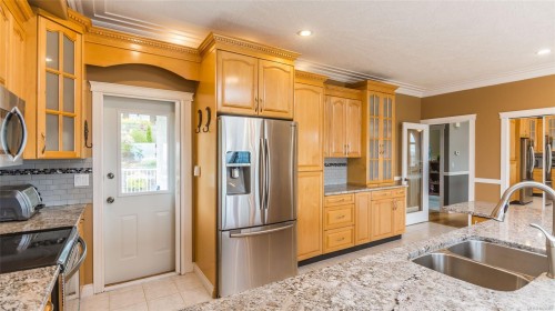 6529 Raven Rd, Nanaimo, BC 