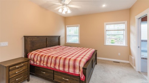 6529 Raven Rd, Nanaimo, BC 