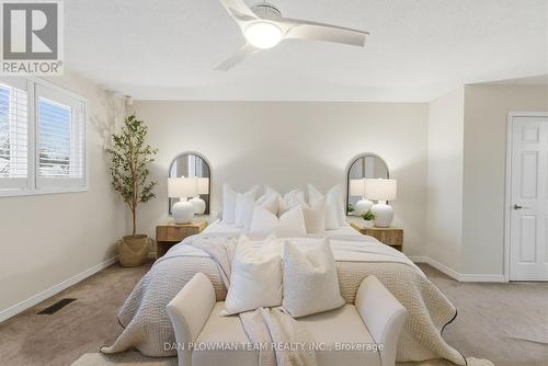 283 Ryerson Crescent, Oshawa, ON - Indoor Photo Showing Bedroom