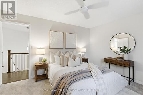 283 Ryerson Crescent, Oshawa, ON - Indoor Photo Showing Bedroom