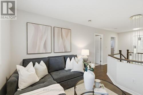 283 Ryerson Crescent, Oshawa, ON - Indoor Photo Showing Other Room