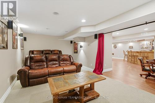 283 Ryerson Crescent, Oshawa, ON - Indoor