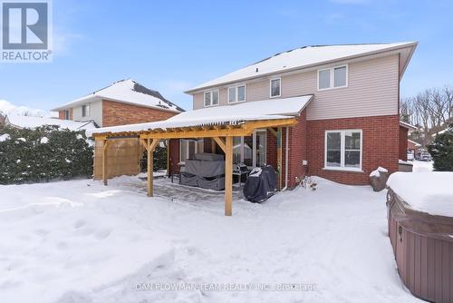 283 Ryerson Crescent, Oshawa, ON - Outdoor With Exterior