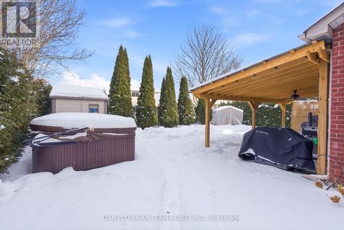 283 Ryerson Crescent, Oshawa, ON - Outdoor