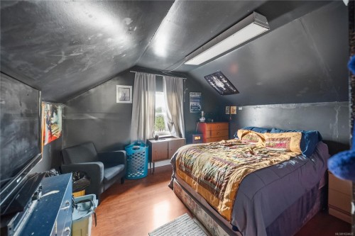 126 Baden Powell St, Ladysmith, BC 