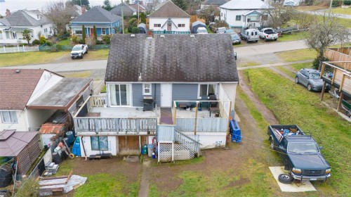 126 Baden Powell St, Ladysmith, BC 