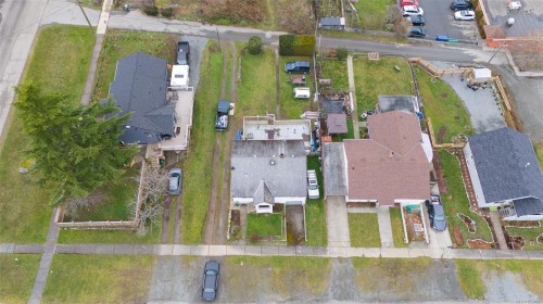 126 Baden Powell St, Ladysmith, BC 