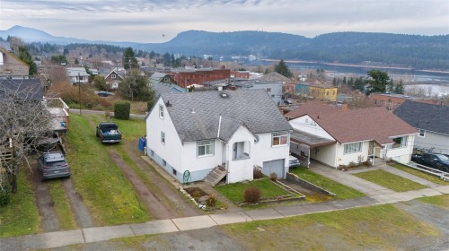 126 Baden Powell St, Ladysmith, BC 