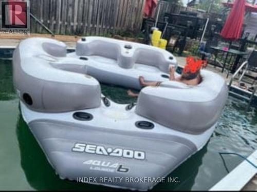 86 Gibbons Street, Oshawa, ON - Outdoor