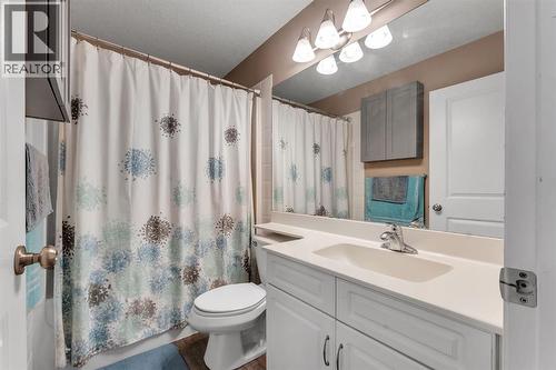 405 Kincora Drive Nw, Calgary, AB - Indoor Photo Showing Bathroom