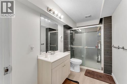 405 Kincora Drive Nw, Calgary, AB - Indoor Photo Showing Bathroom