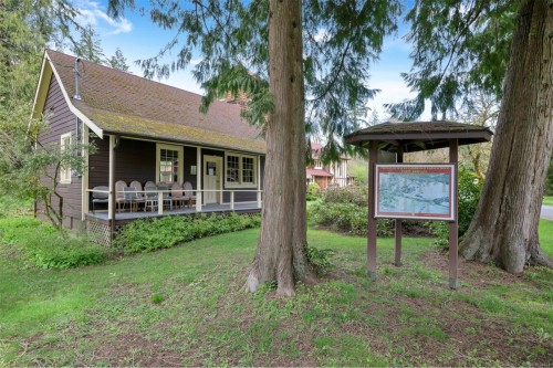 4752 Fairbridge Dr, Duncan, BC 