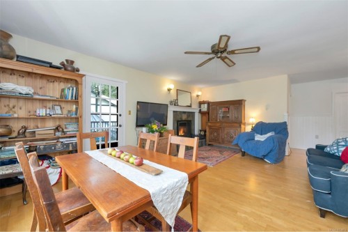 4752 Fairbridge Dr, Duncan, BC 