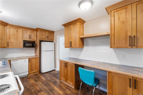 3801 Morris Pl, Nanaimo, BC 