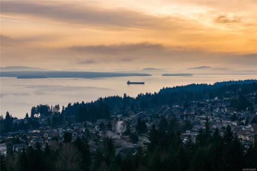 439 Thetis Dr, Ladysmith, BC 