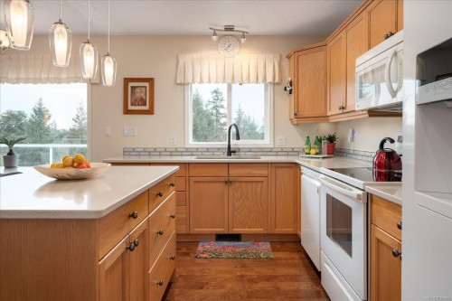 4160 Gulfview Dr, Nanaimo, BC 