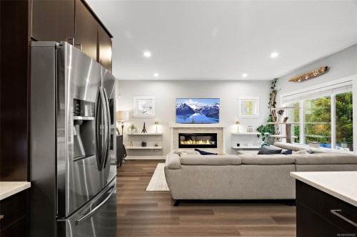 3047 Alouette Dr, Langford, BC 