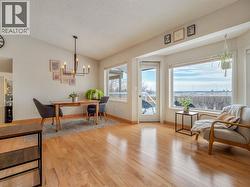 Open floor plan with views & access to back deck - 