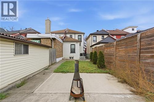 Back of property with a patio - 40 Fullerton Avenue, Hamilton, ON - Outdoor