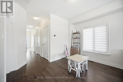 202 Sutherland Avenue, Bradford West Gwillimbury, ON - Indoor Photo Showing Other Room