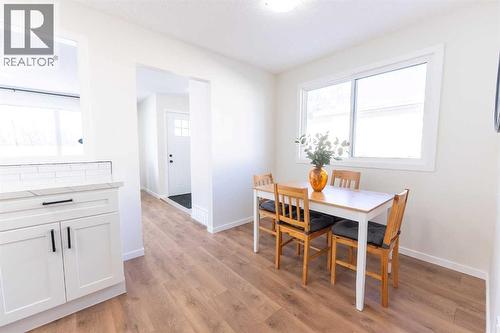 215 Overdown Drive, Red Deer, AB - Indoor Photo Showing Dining Room