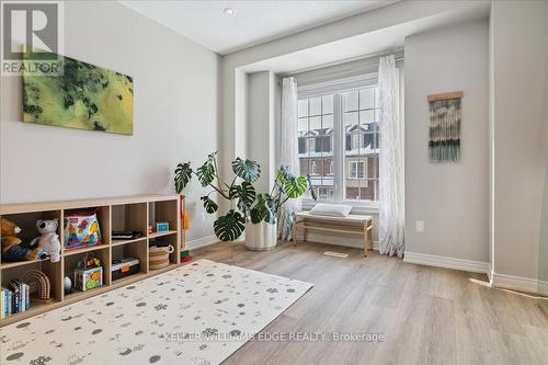 15 - 2220 Queensway Drive, Burlington, ON - Indoor