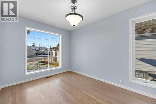 58 Chaparral Close Se, Calgary, AB - Indoor Photo Showing Other Room