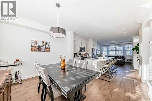 197 Dawson Way, Chestermere, AB - Indoor Photo Showing Dining Room