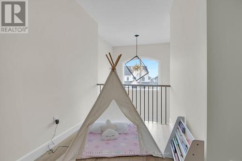 7251 Silver Creek Circle, London South (South V), ON - Indoor Photo Showing Other Room