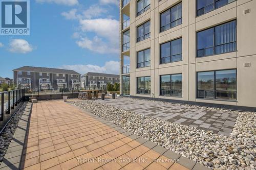 205 - 240 Villagewalk Boulevard, London North (North R), ON - Outdoor