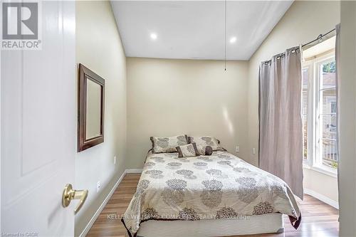 375 Silverbirch Boulevard, Hamilton, ON - Indoor Photo Showing Bedroom