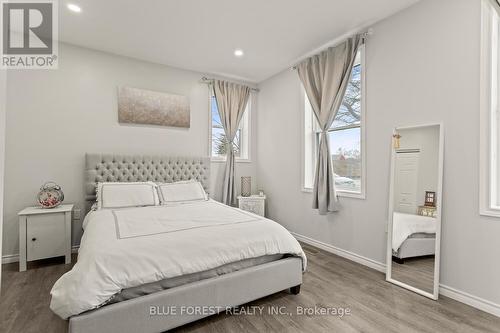 1148 Jane Street, West Elgin (West Lorne), ON - Indoor Photo Showing Bedroom