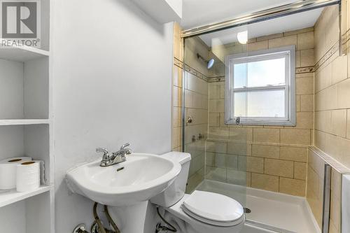 7 Appledore Place, St. John'S, NL - Indoor Photo Showing Bathroom