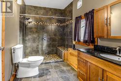 Apartment bathroom - 